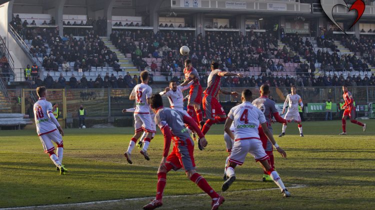 Serie B, anche due grigiorossi nella nostra Top 11